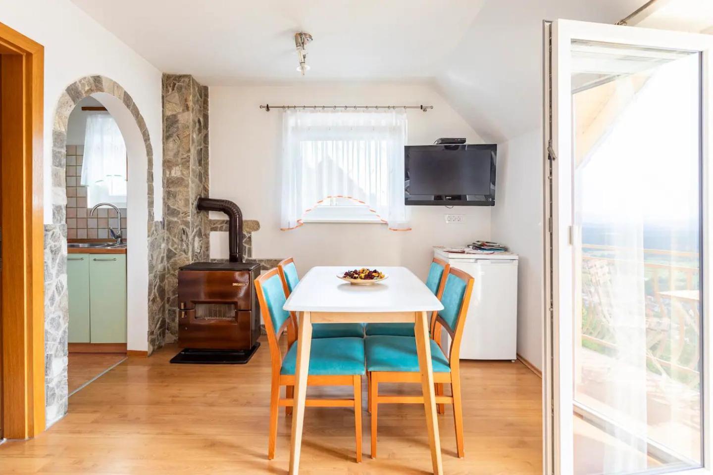 Zidanica-Vineyard Cottage Jakse Semic Екстер'єр фото